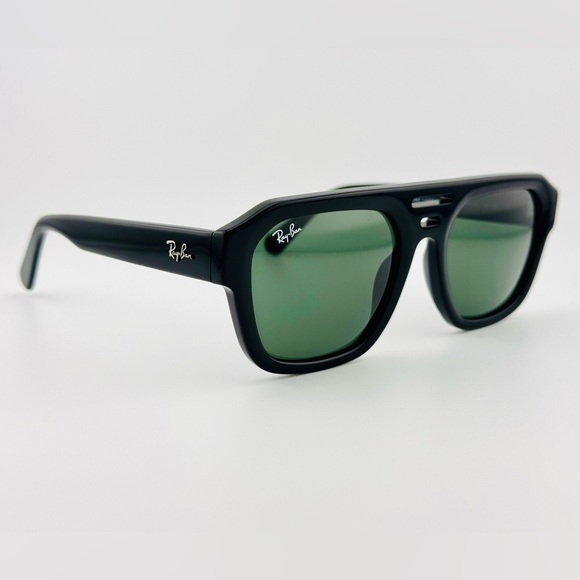 Ray-Ban Sunglasses RB4397 Corrigan Bio-based Polished Black Frame Green Lenses - Picture 5 of 13